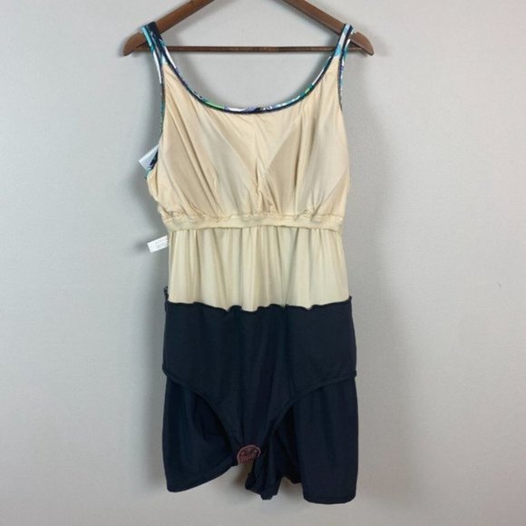 Amoena Skirted Swimsuit 24 One Piece Floral Multicolor Padded Bust Women New NWT - Picture 6 of 11